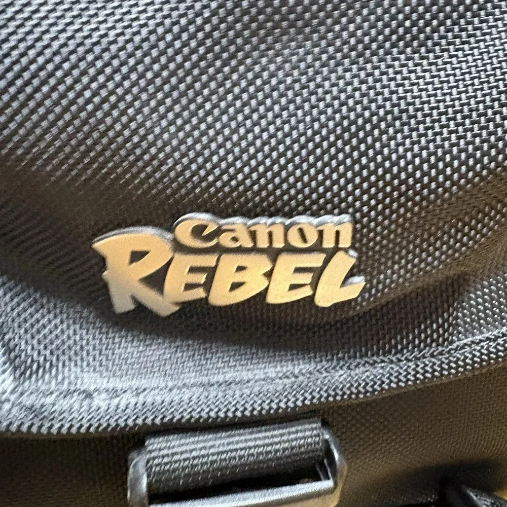 Canon Rebel Camera Gadget Bag DSLR Soft Case with Dividers Black Shoulder Strap